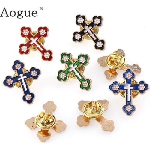 Enamel Brooches Pins Crucifix Saint Christ Metal Badges Cross Lapel Pins for Clothes Vintage Boutonniere Collar Jewelry