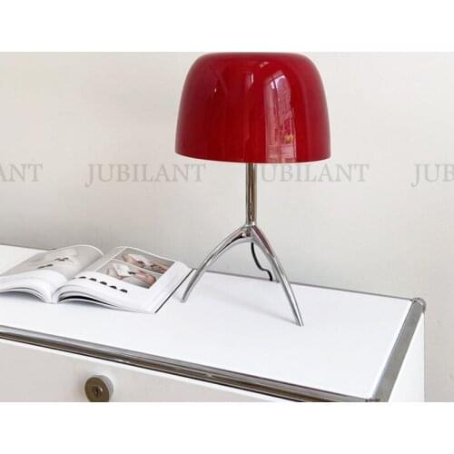 European Italy Lumiere Table Lamp Simple Postmodern Living Room Bedroom Study Model Room Bedside Copper Desk Lights Decoration