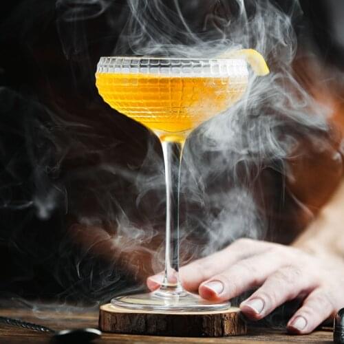 160ml European Grid Cocktail Glasses Lead-Free Goblet Cup Home Wedding Party Champagne Glasses Martini Mojito Cup verre 1/2pcs