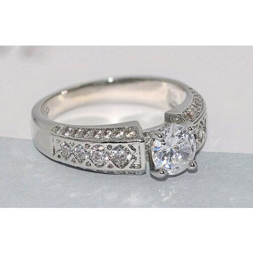 Classic Wedding Ring for Women Silver Color AAA+Cubic Zircon Engagement Fashion Jewelry for Bride R550