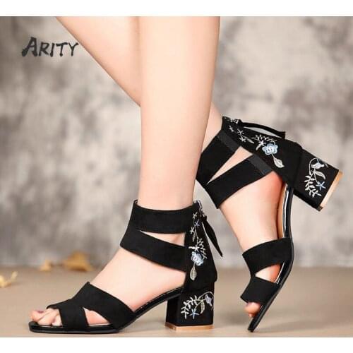 Ethnic Style Women Mid-heel Sandals 2021 Summer All-match Thick Heel Retro Open Toe Embroidered Shoes