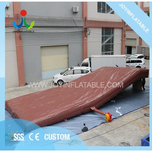 Outdoor Inflatable Airbag for Amusement Adventure Skiing