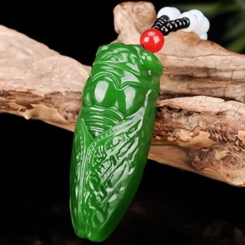 Natural Green Hand Carved Cicada Jade Pendant Fashion Boutique Jewelry Mens and Womens Cicada Necklace Gift Accessories