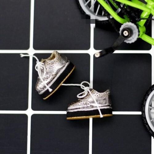 OB11 doll shoe size and Blythes Fashion British style lacing shoes dazzle color loafers gold light pink roses and other colors