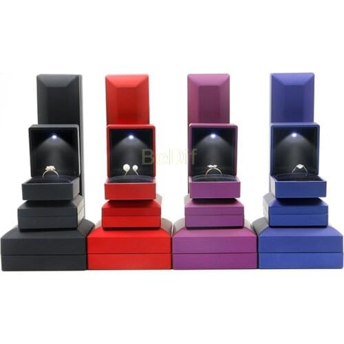 LED Lighted Ring Box Propose marriage Wedding Engagement Ring Pendant Necklace Bracelet Earring Jewelry Package Display Boxes