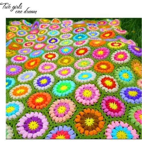 Handmade hook sofa nap blanket carpet decoration Flower blanket Crocheted DIY piece splicing handmade tablemats wearable cape