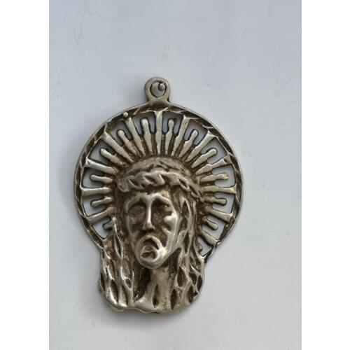 YIZHU CULTUER ART Collected Old Chinese Tibet Silver Carving Jesus Head Amulet Pendant Decoration