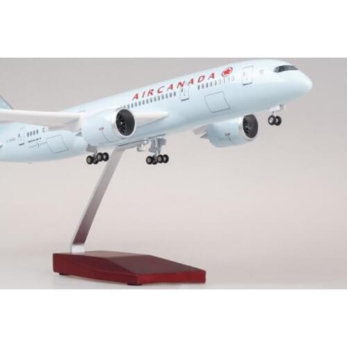 47CM 1/130 Scale Airplane Boeing B787 Dreamliner Aircraft Canada Airlines Model with Light and Wheels Diecast Plastic Plane