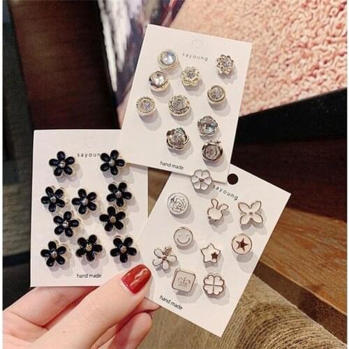 Female Corsage Brooch Anti-glare Neckline Fixed Pin Set Small Artifact Pins Buckle Women Flower Brooches Girls Fashion Accessory