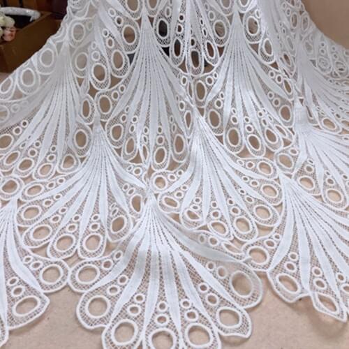 2020 latest african guipure lace white water soluble chemical lace fabric high quality african scalloped lace fabric by the yard