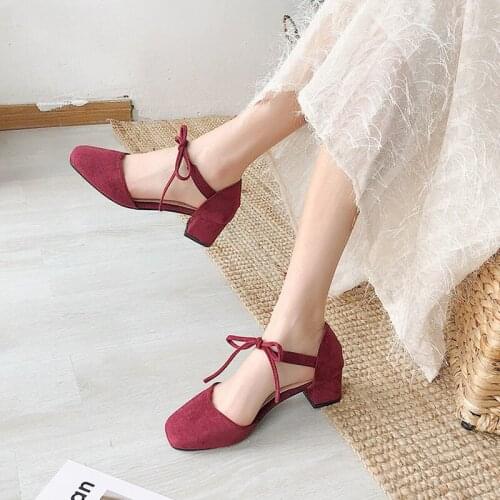 2021 New Summer Womens Baita Sandals One-word Buckle Thick Heel High Heels Wine Red Best-selling Baotou Casual Womens Shoes
