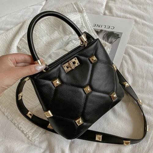 Soft Leather Crossbody Bags For Women 2021 Luxury Designer Womens Handbag Rivet Female Shoulder Totes Top Handle Bag Purses