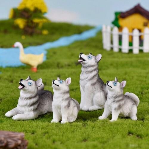 ZOCDOU 1 Piece Cartoon Cute Streak Dog Sitting Husky Wolf Pets Friend Model Small Figurine Statue Ornament Miniatures Deco DIY