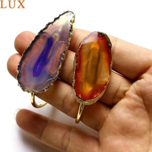 Natural Agates Gold Bangle Bracelet Blue Green Orange Pink Freeform Slab Beads Open Cuff Bangle Fashion for Women Jewelry