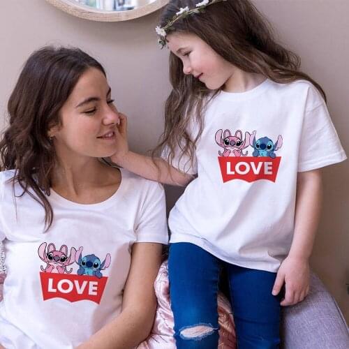 Family Matching Outfits Twin Kids T-shirt Summer Fun Print Stitch Tshirt Famle Mens Top Tee Korean Fashion Boy Girl Clothes