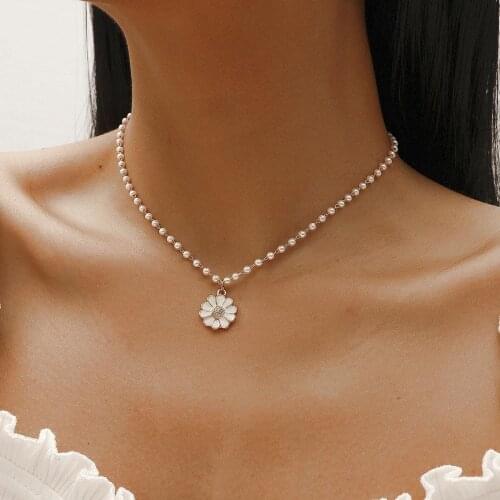 Kpop Pearl Choker Necklaces For Women Neck Chain Flower Pendant Beads Chain Boho Jewelry Decoration 2021 Collar for girl Chocker