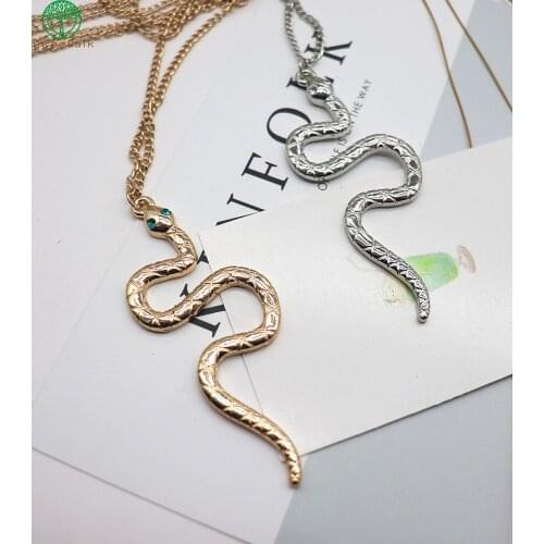 Snake Necklace New Animal Snake Dangle Women Pendant Necklace Minimalist Style Alloy Trendy Female Birthday Jewelry Bijoux Gift