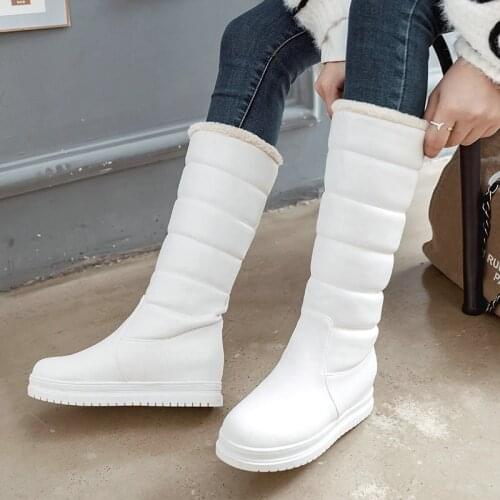 Lady Winter Plush Lining Warm Snow Boots Women Simple Fashion Slip on Knight Boots Platform Increases Sweetness Knee High Boots