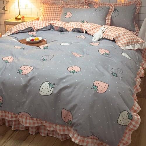 4 items; Cute prints; Winter Baby Socks Quilt Cover Single / Double Size Bedsheet Spring Bed Quilt Covers Plush Bedding With Pil