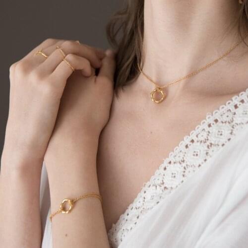 Necklace bracelet female ins celebrity contracted collarbone chain bracelet Women Gold Necklace Pendant party fashion jewelry