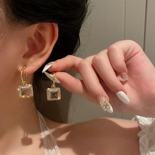 New design sense geometric square transparent zircon earrings Korean fashion jewelry exquisite high-end daily earrings for women