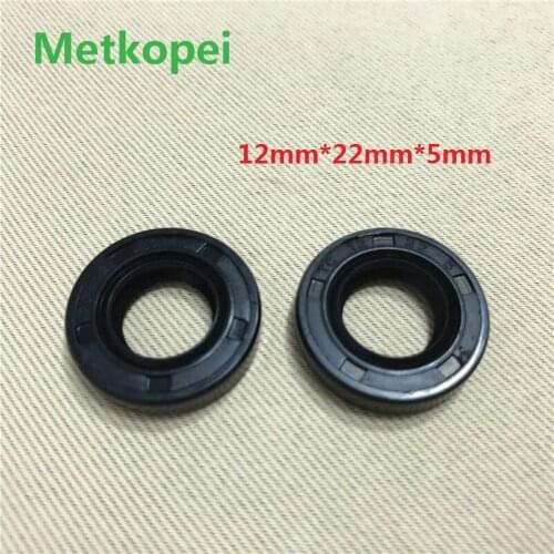 Motorcycle scooter ATV high quality 12*22*5 mm 12x22x5mm oil seal with spring for Moped / DirtBike WY125 seal spare parts