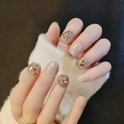 High Quality 24pcs Nails Patch Full Champagne Diamonds Glue Type Short Paragraph Removable Fashion Manicure False Nails Patch