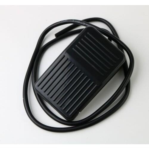 2 meters Foot switch Foot shoe switch Since the reset pedal switch controller molded case AC 220V 10A 1 NO 1 NC