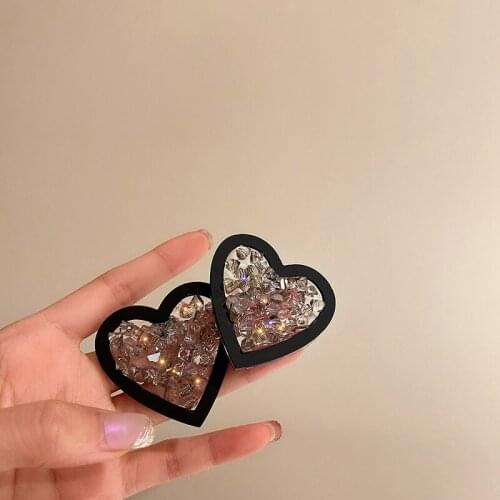 Exaggerated Crystal Heart Big Stud Earrings for Women Girls Vintage Fashion Black Color Earrings Party Jewelry