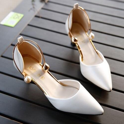 2020 New Female High-heeled Shoes Metal Design Pearl Pointed Toe Banquet Fashion Elegant Temperament Classic With Wedding B22-59