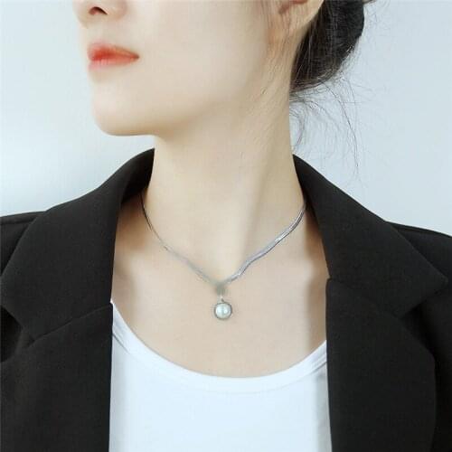 Korean Fashion Stainless Steel Color Snake Bone Womens Neck Chains Artificial Pearl Pendant Necklace For Women Jewelry