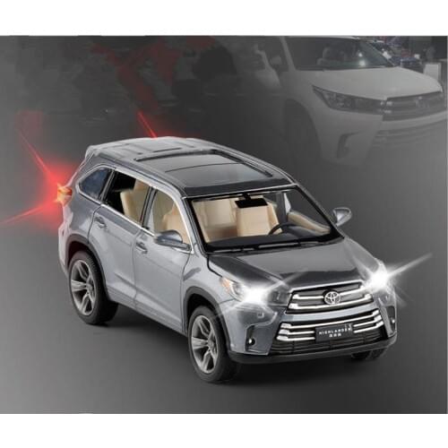 1:32 alloy back car model,2018 Toyota Highlander SUV car model,6 door car toys,simulation sound and light,free shipping