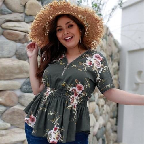 Plus Size Summer Womens T-shirt Folds Ruffle V-Neck Top Floral Print Boho T-shirt Summer Beach Top Big Size Clothes For Women