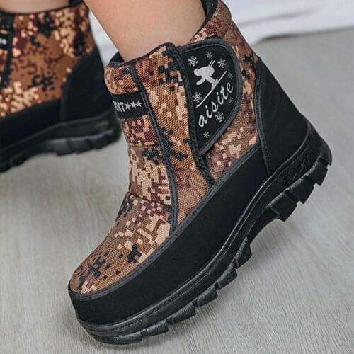 Women Fur Plush Boots Warm Non-Slip Hook & Loop Ankle Snow Boots Winter Thick Platform Flat Shoes Comfortable Ladies Plus Size