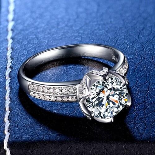 Crown Zircon Flower Wedding Ring Elegant Personality Ladies Jewelry Fashion Romantic Birthday Gift