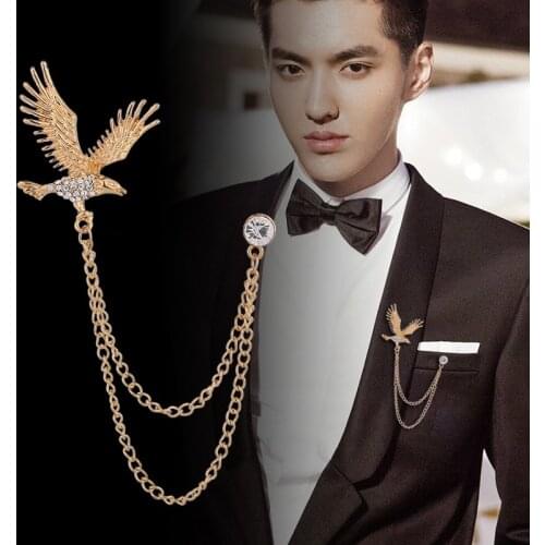 European and American Retro Eagle Mens Brooch Rhinestone Wings Ladies Suit Badge Personality Noble Creative Tie Pin Gift