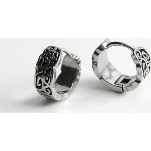 Retro Hollow Out Totem Earrings Mens Domineering Personality Indifference Earrings Titanium Steel Earrings Jewelry