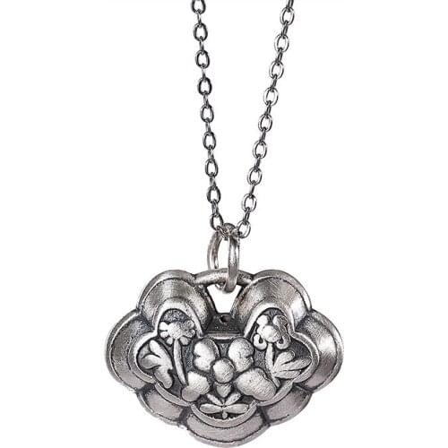 S999 pure silver distressed matte personality pattern lock of good wishes ladies sterling silver clavicle chain pendant