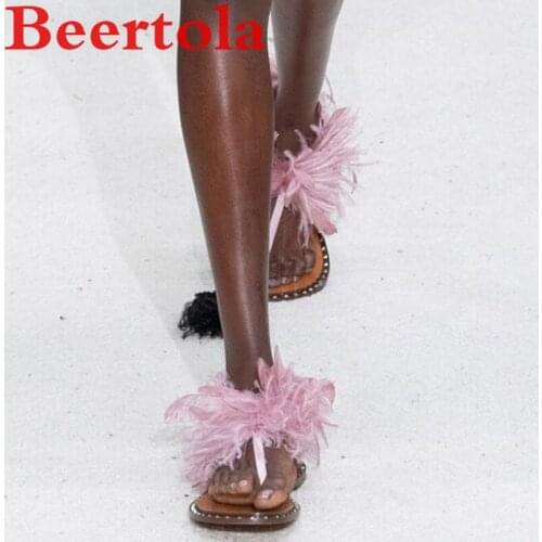 Summer New Womens Sandals Flip Flops Ostrich Feather Decor Runway Flats Shoes Women Large Size Casual Style Sandalias De Mujer