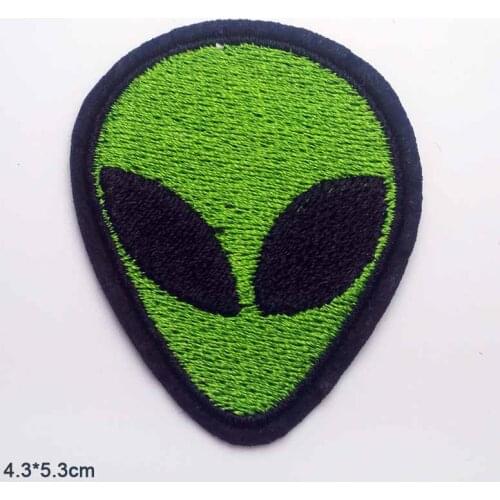 Creative Punk Iron on Green Alien Head Iron On Embroidered Clothes Patch For Clothing Girls Boys