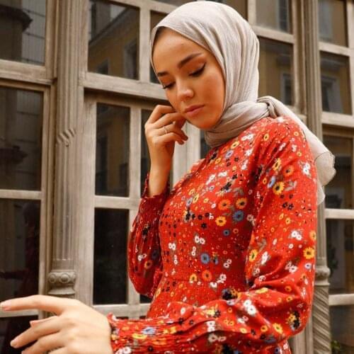 Chrysanthemum Pattern Dress With Pleated Sleeve Turkey Muslim Fashion Hijab Islam Clothing Dubai Istanbulstyles Istanbul 2021