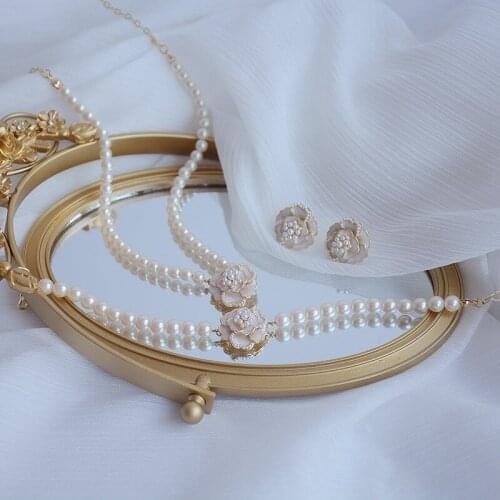 Luxury Flower Pendant Necklace for Female Pearl Choker Stud Earrings Bracelet Party Jewelry Accessories Gift