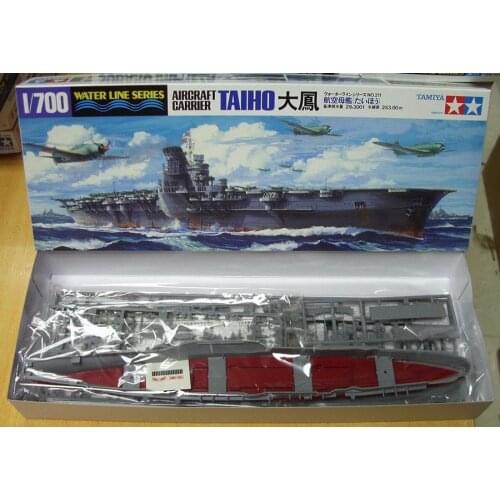 31211 Japanese Aircraft Carrier TAIHO Tamiya 1/700 plastic model kit