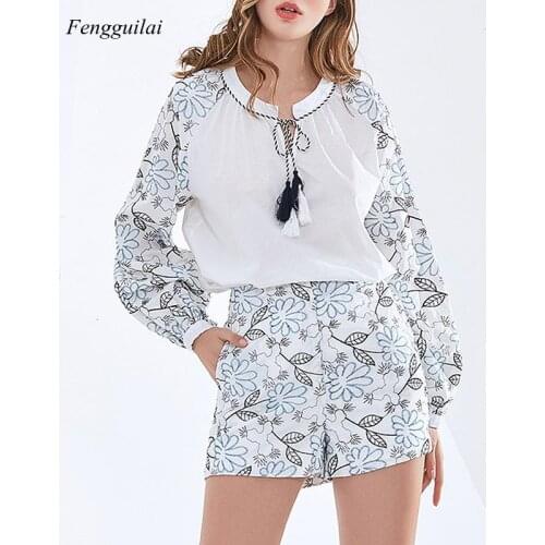 2021 Spring and Summer New Embroidered Round Neck Long Sleeve Top Printed Shorts Leisure Fashion for Womens