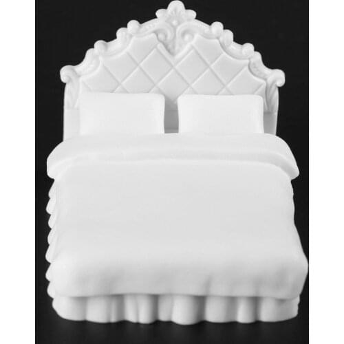 5Pcs 1:25 Scale European Double Bed Model Plastic White Bedroom Furniture DIY Doll House Decor 80*65mm/3.15"*2.56"