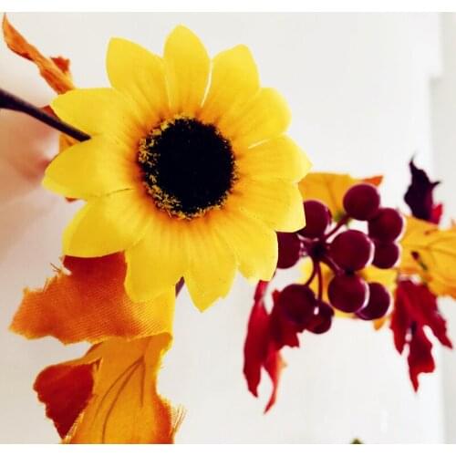 New Thanksgiving Christmas Red Fruit Sunflower Maple Leaf Strings Lights for Holiday Party Garden Christmas Decoration Lights