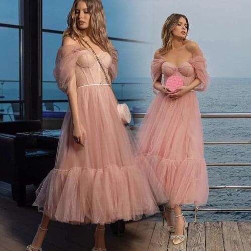 Hot Sale Charming 2021 Blush Pink Short Prom Party Dresses Tea Length Off Shoulder Sleeves Wedding Guest Gowns Sweetheart
