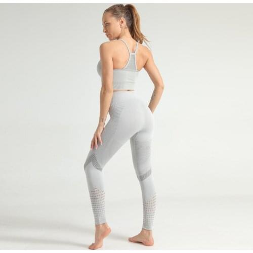 2020 New womens hip-lifting seamless fitness pants high waist tight yoga pants hollow sports suit women gym leggings