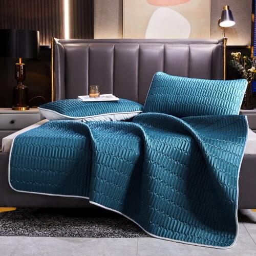 Cool Latex Bed Mat Pad Summer Sleeping Quilted Bed Sheets Cover Breathable Mattress Protector Mat for Adults Children