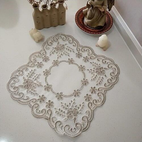 European Classical Lace Precision Embroidered Placemat Hotel Restaurant Food Snack Fruit Cover Cloth Coaster Party Banquet Mat